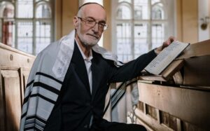 מדריך קניית טליתות יוקרתיות - איך לזהות צמר משובח